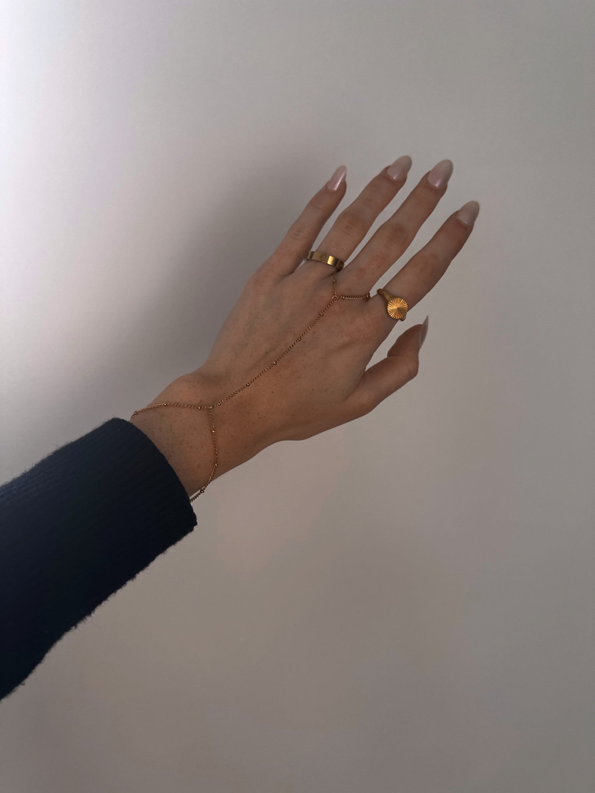 Hand chain