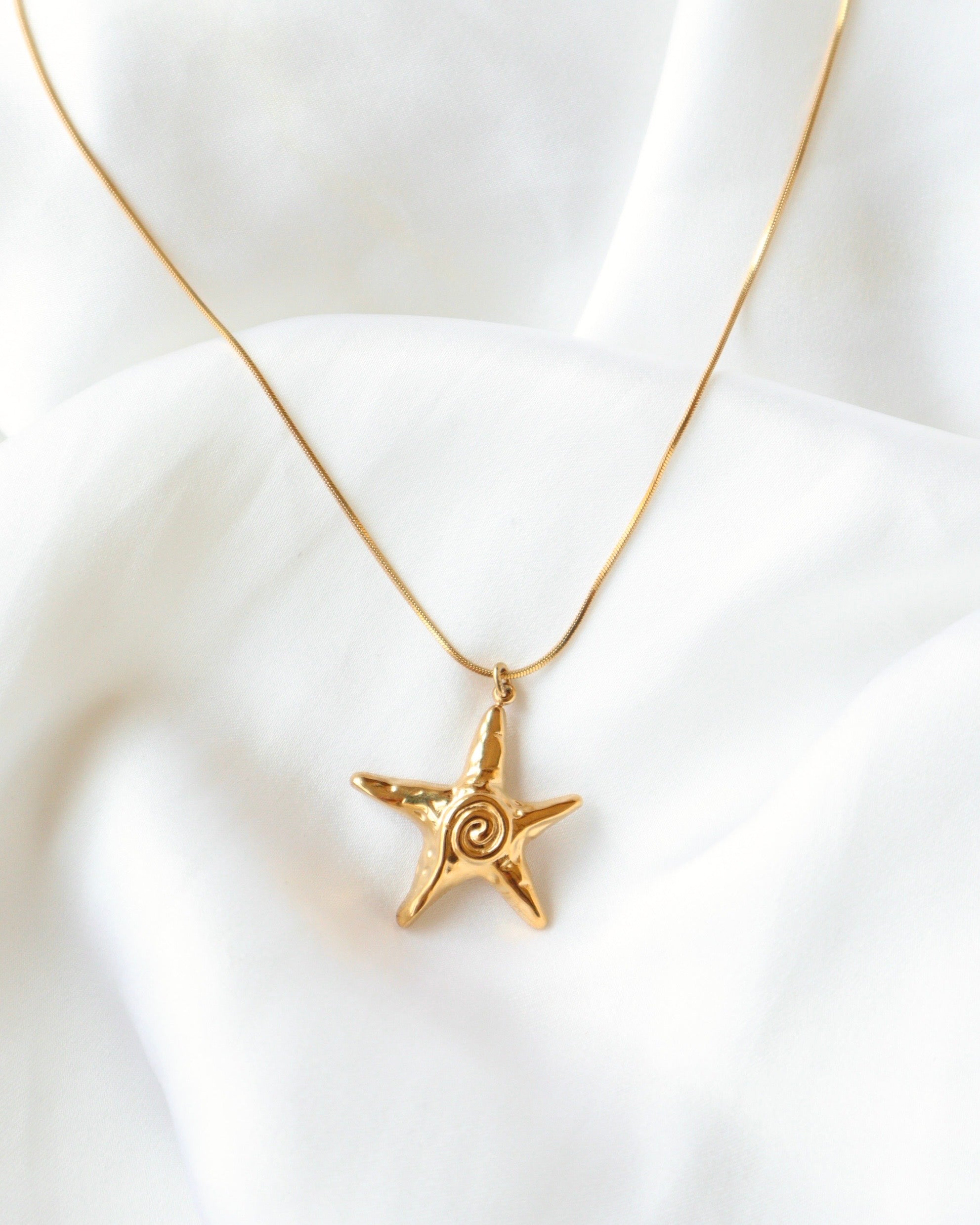 Charlotte Boutique & Bijoux