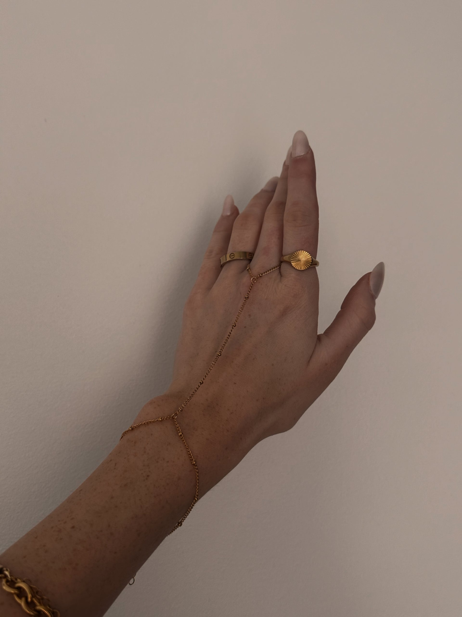 Hand chain