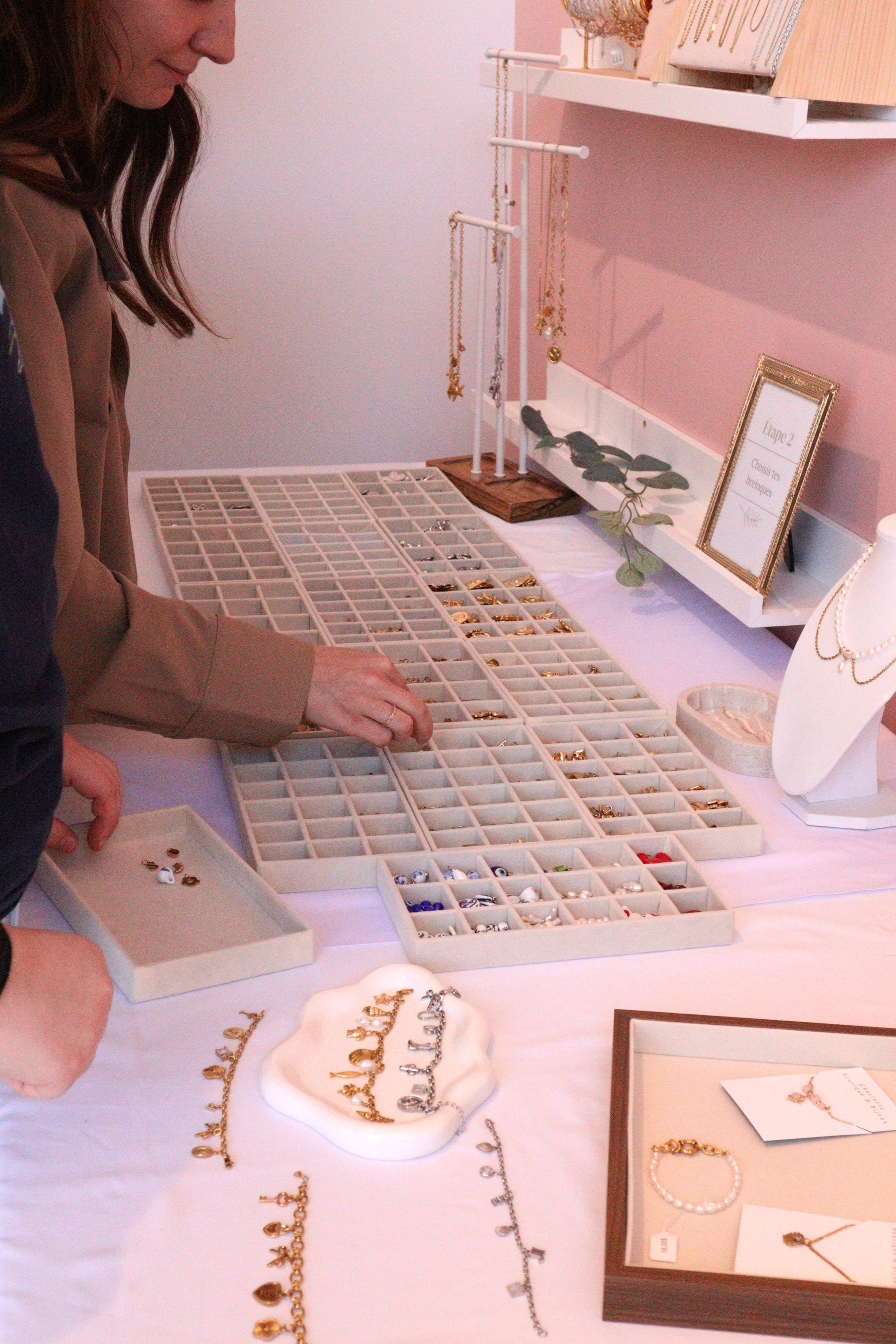 Charlotte Boutique & Bijoux