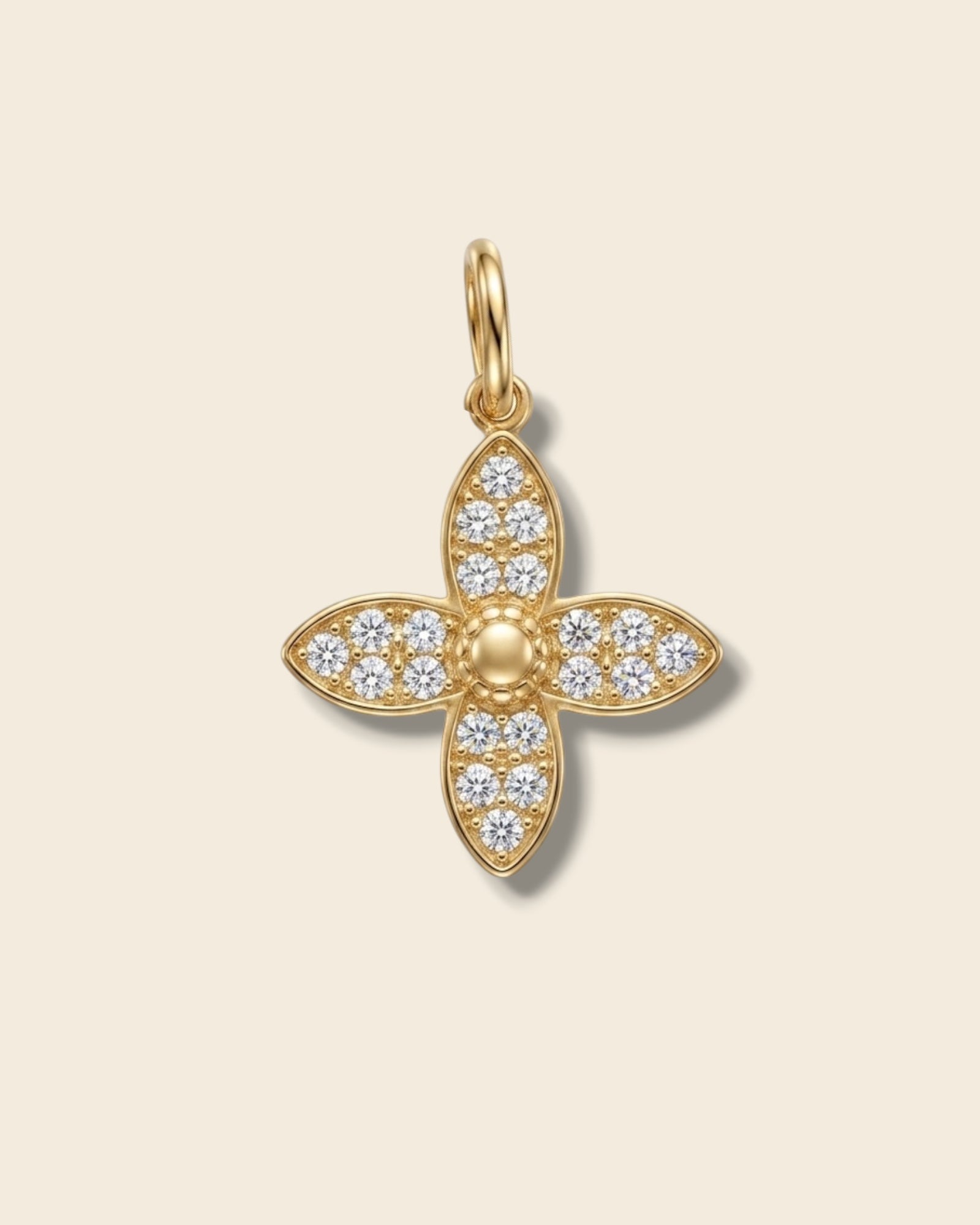 Diamond clover charm